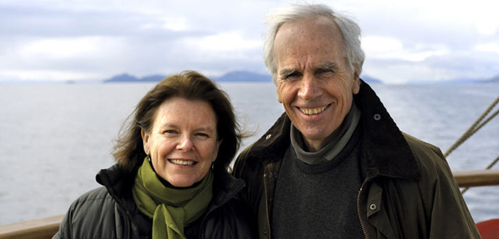 Tompkins war seit 1993 in zweiter Ehe mit Kristine McDivitt, Ex-Chefin der Bekleidungsmarke Patagonia, verheiratet 