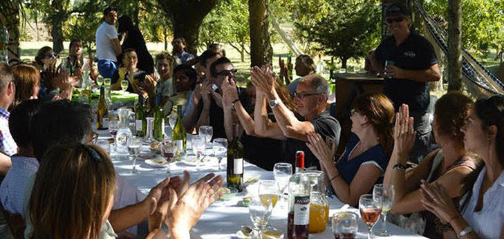 In Uruguay nehmen die Regionen Canelones, Colonia, Maldonado, Montevideo und San José am Tag des Weines teil 
