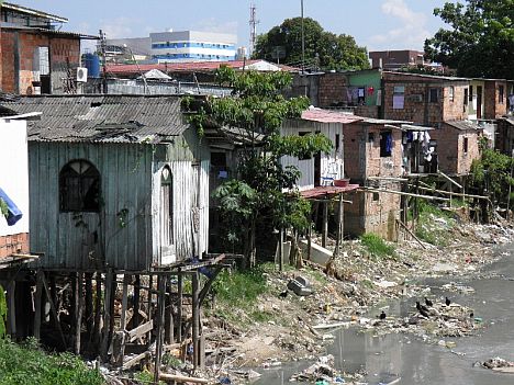 Mexiko 45 5 Prozent Der Bevolkerung Lebt In Armut Latinapress Nachrichten