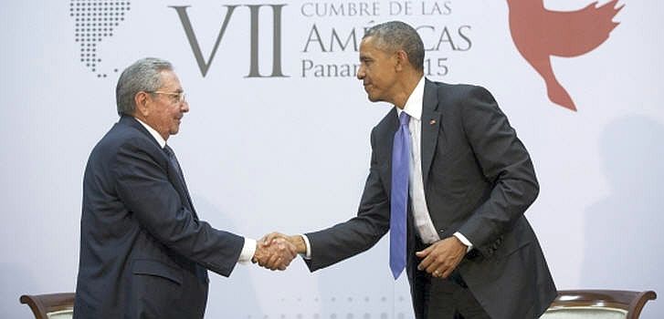 obama-castro-handshake